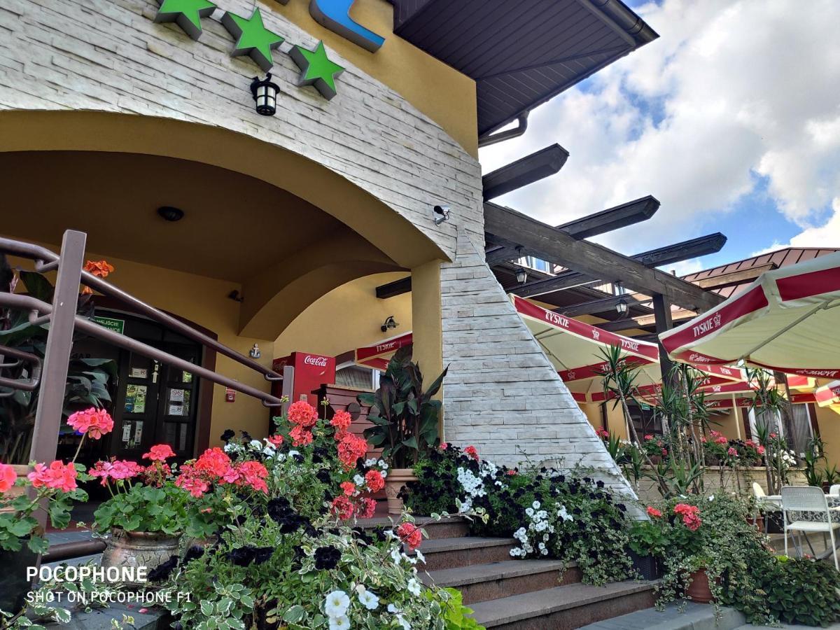 Hotel Marina Nielisz Dış mekan fotoğraf