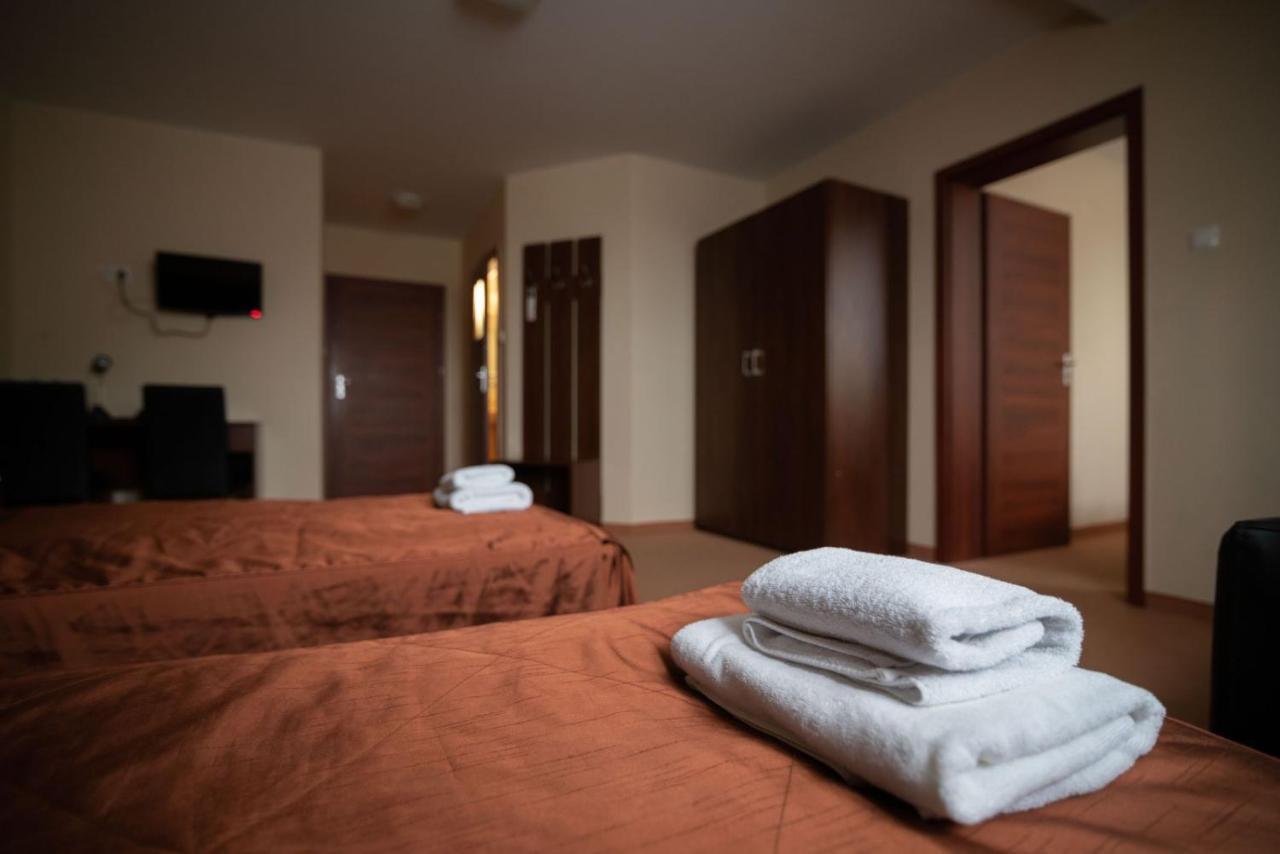 Hotel Marina Nielisz Dış mekan fotoğraf