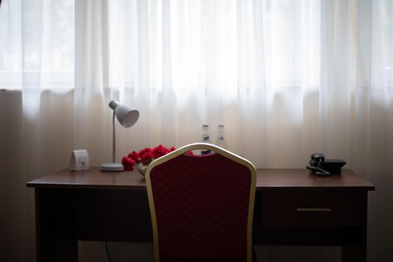 Hotel Marina Nielisz Dış mekan fotoğraf
